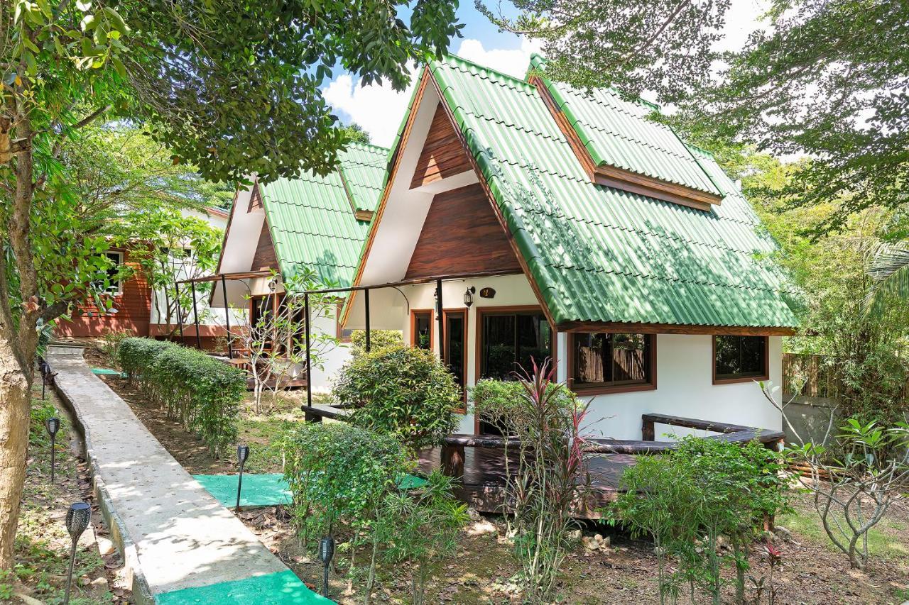 Harmony Naturist Resort Rawai Phuket 18Yr Minimum Age Only Nudist Nake D Fkk Екстер'єр фото